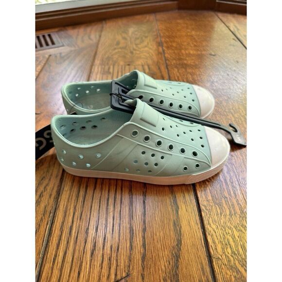 DSG Other - DSG EVA Slip-On Sandals Beach Water Shoes Girls Boys Size 13K Blue White New